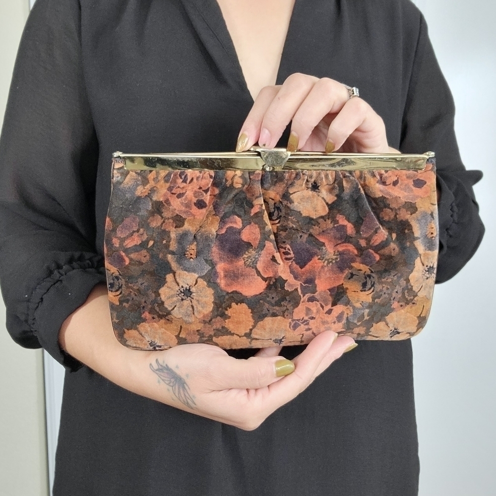 VTG Floral Fabric Unique Opening Bag Clutch Brown Orange Black Flora Gold Strap - Picture 4 of 17